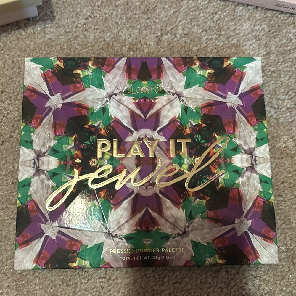 BNIB Colourpop Play it Jewel palette